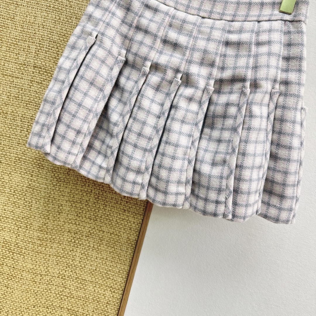 skirts and dresses
